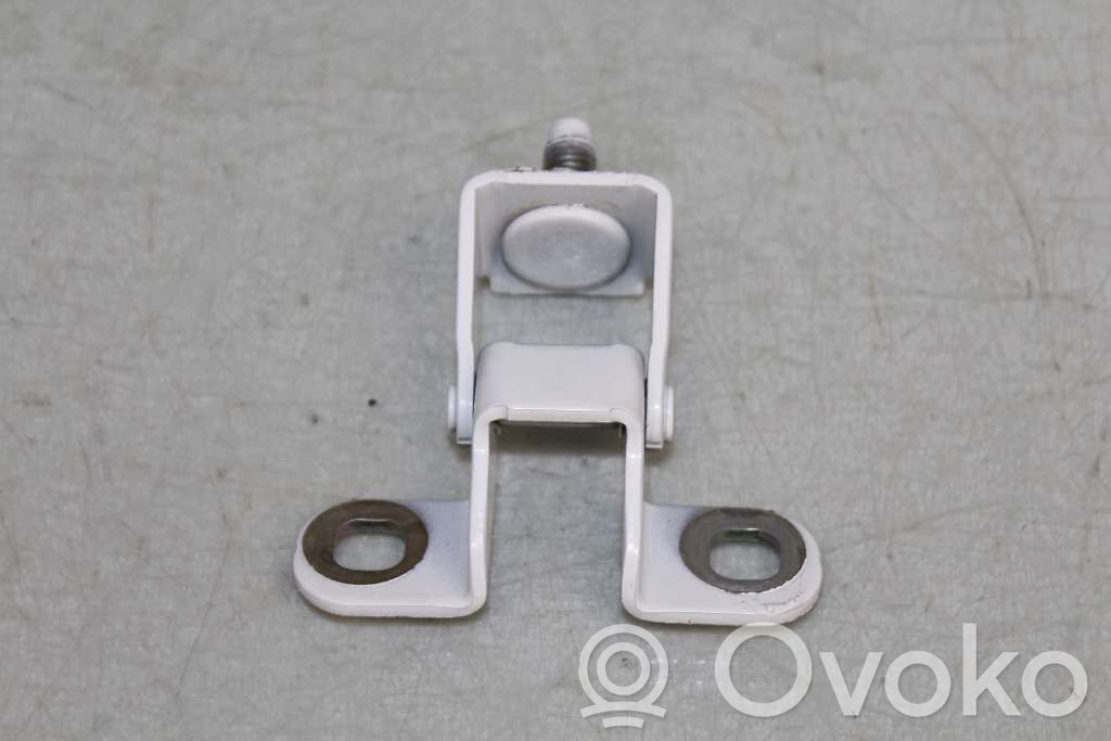 Opel Mokka Tailgate/trunk/boot hinge 