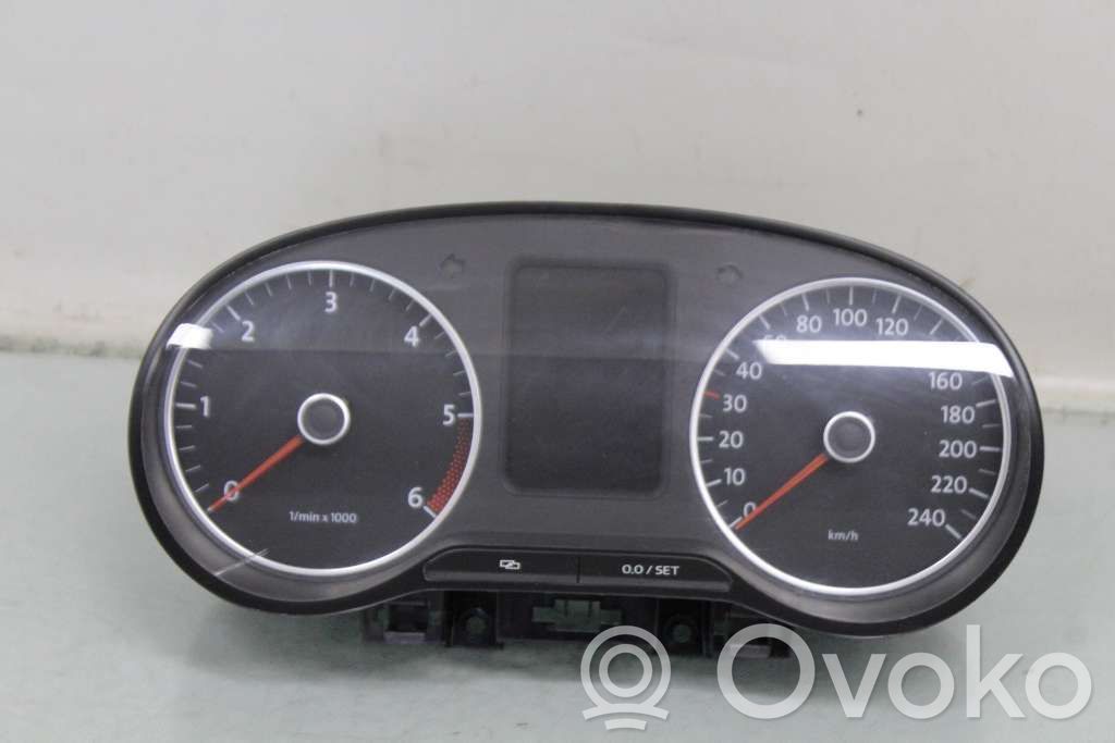 Volkswagen Amarok Vitezometru (grup de instrumente) 