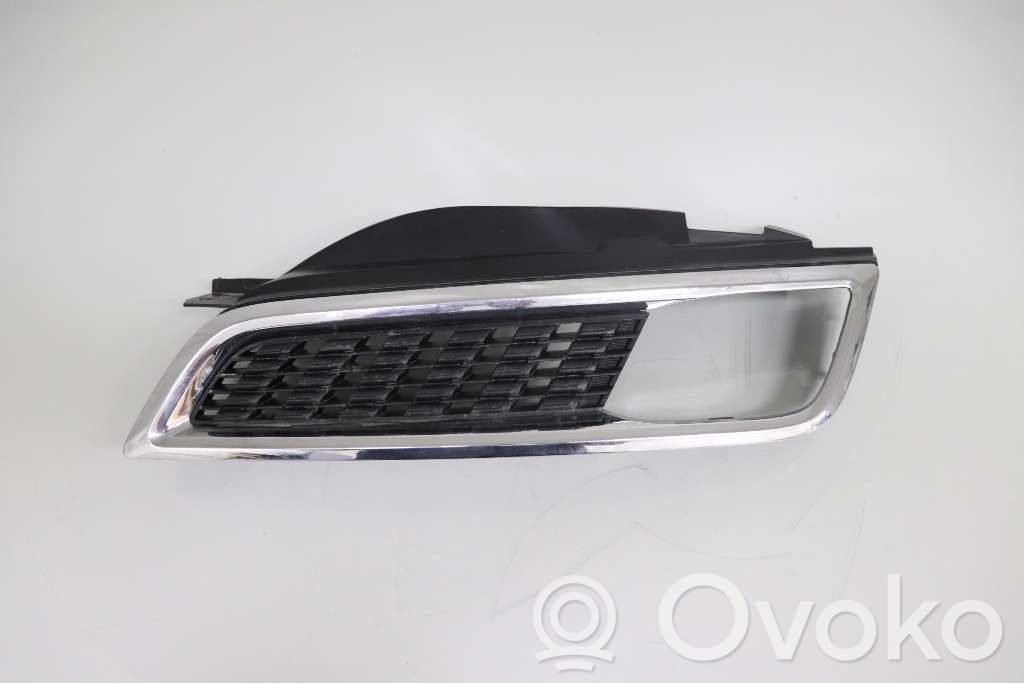 Nissan Micra Unteres Gitter dreiteilig vorne 