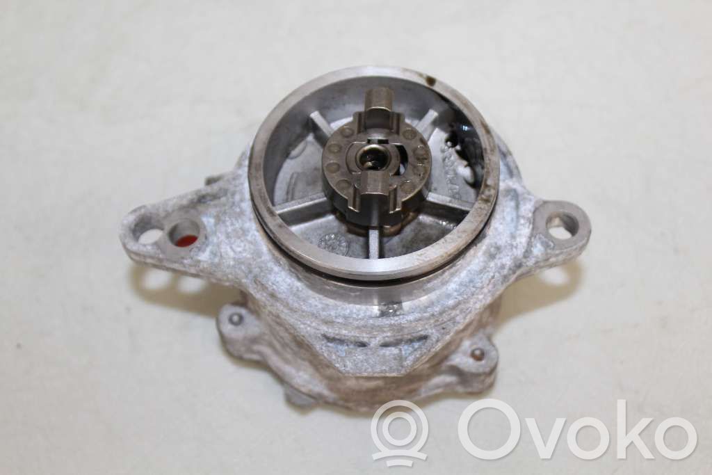 BMW 3 E46 Vacuum pump 