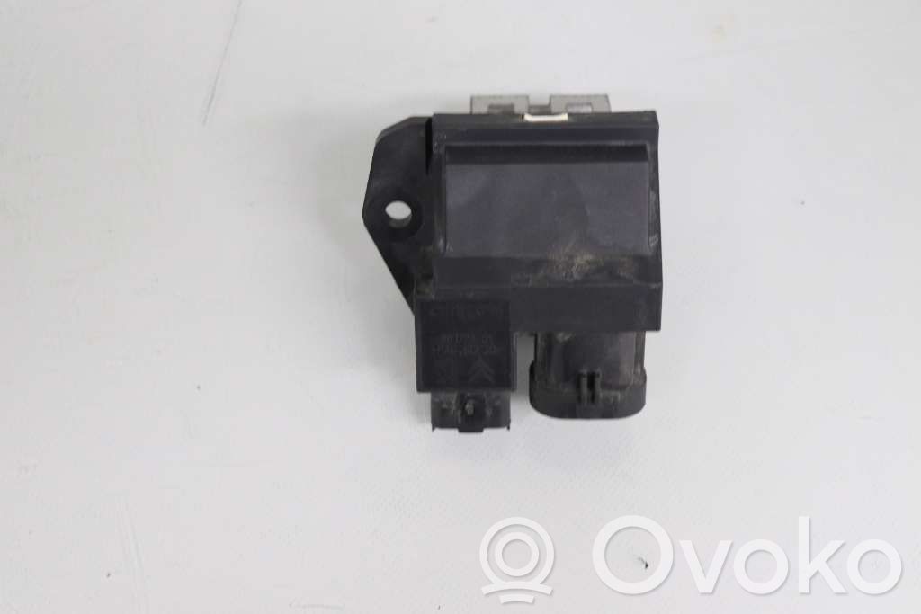 Citroen C3 Dzesēšanas ventilatora relejs 