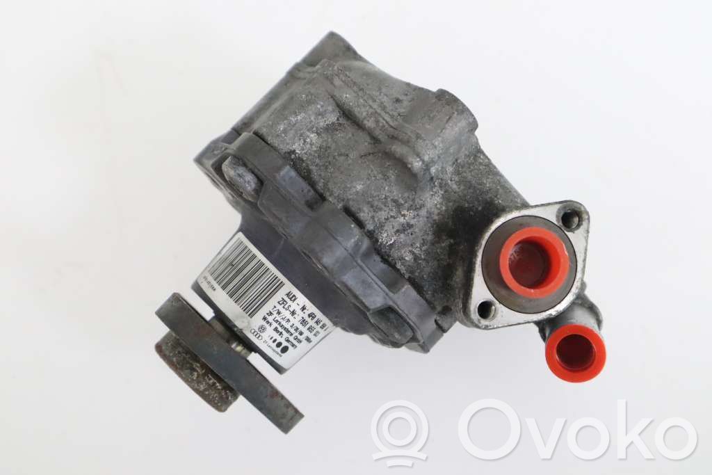 Audi A6 S6 C6 4F Vairo stiprintuvo siurblys 
