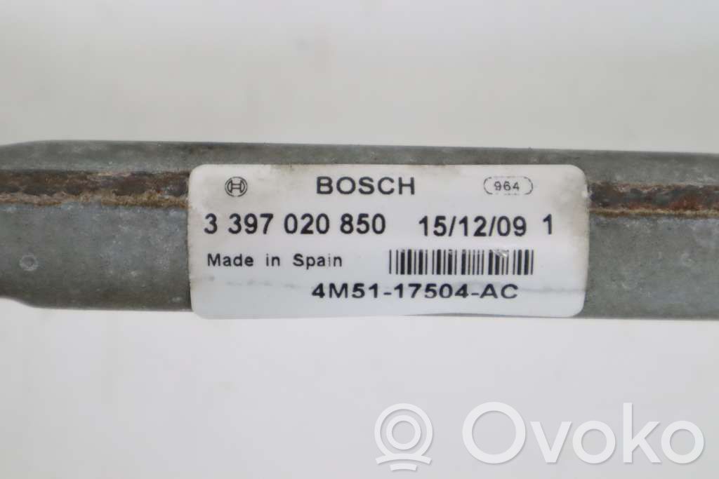 Ford Focus Front wiper linkage 