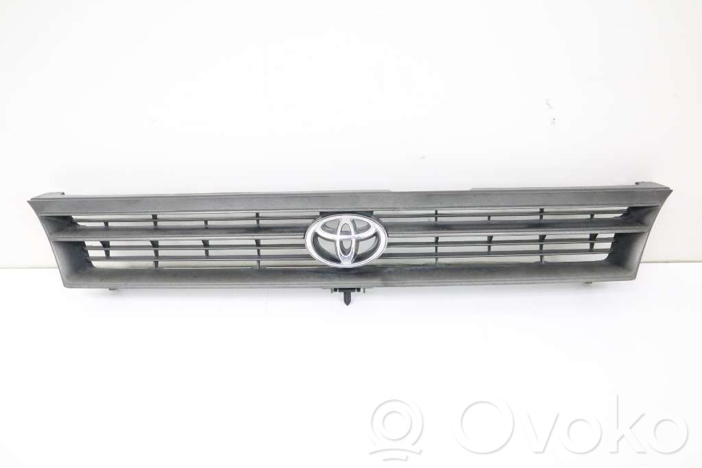 Toyota Corolla E110 Front bumper lower grill 
