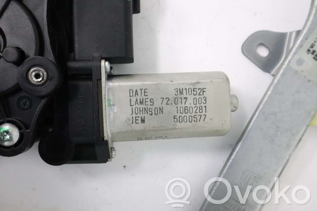 Opel Corsa D Front door window regulator with motor 
