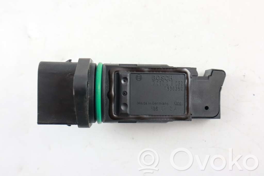 BMW 5 E60 E61 Mass air flow meter 