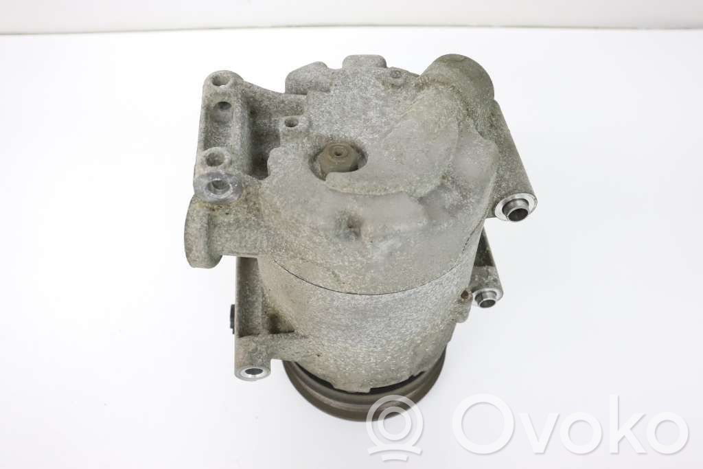 Ilmastointilaitteen kompressorin pumppu (A/C)   2014584,6M5H19D629AF,6M5H19D629AD