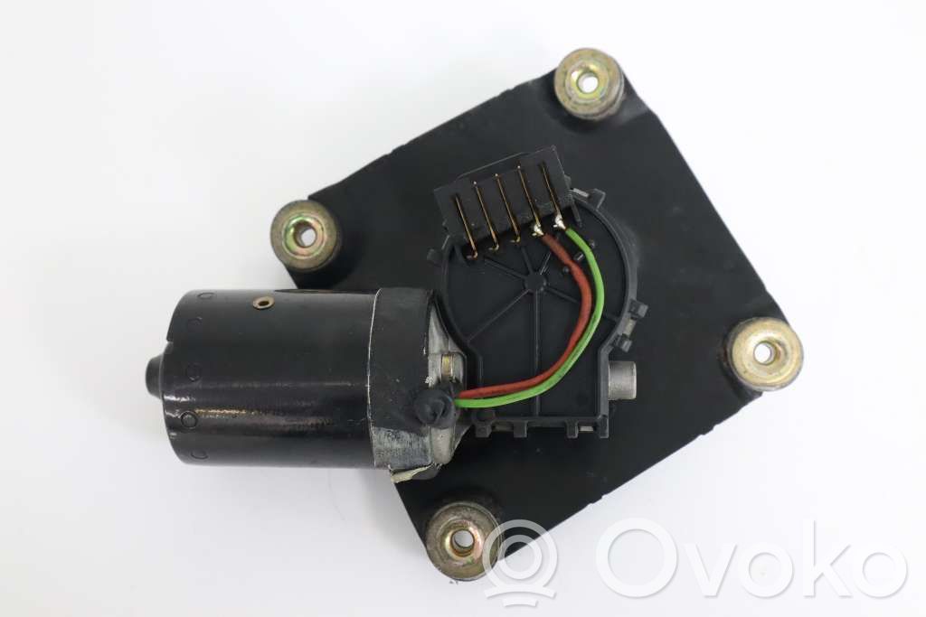 Volvo S40, V40 Motor del limpiaparabrisas 