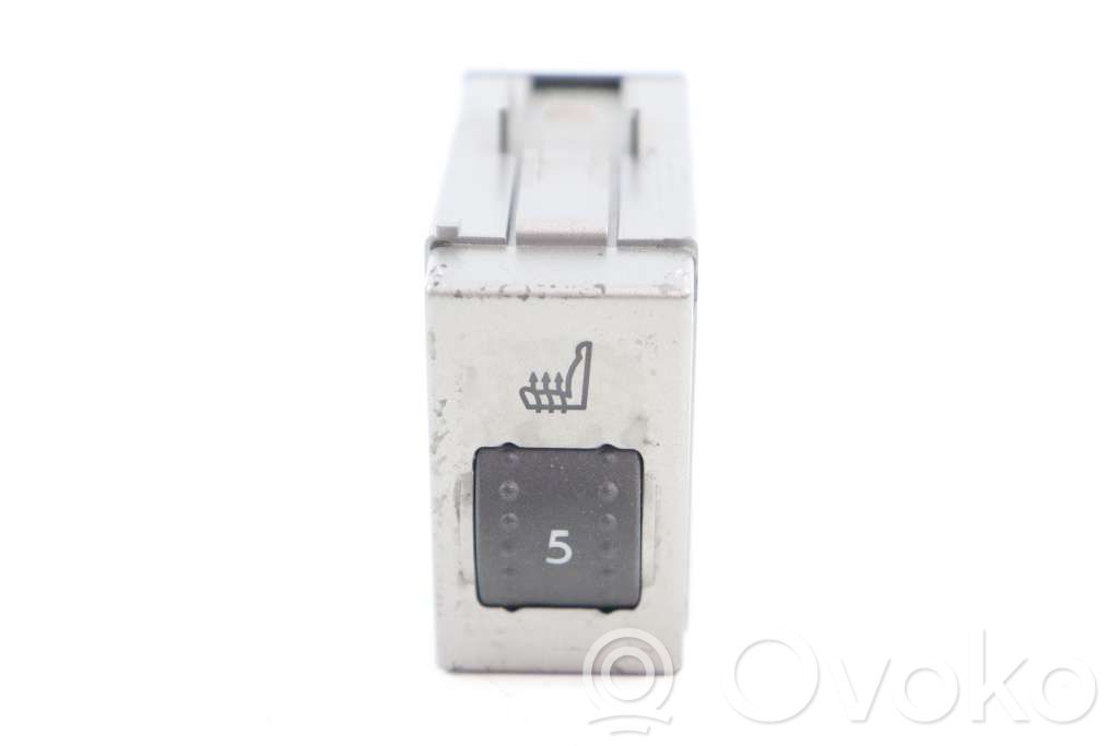 Ford Focus Seat heating switch 