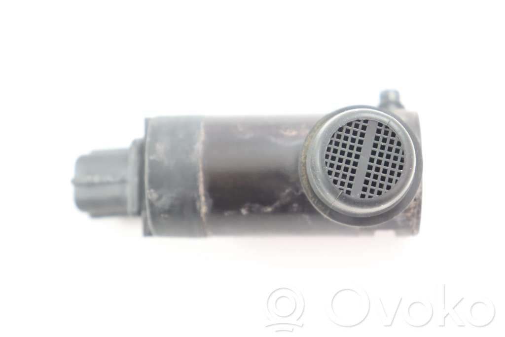 Lincoln Town Car Windscreen/windshield washer pump 