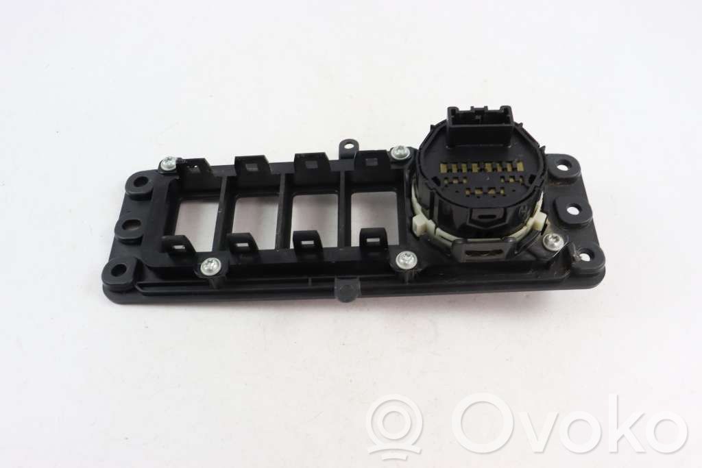 Nissan Navara D40 Differential lock switch 