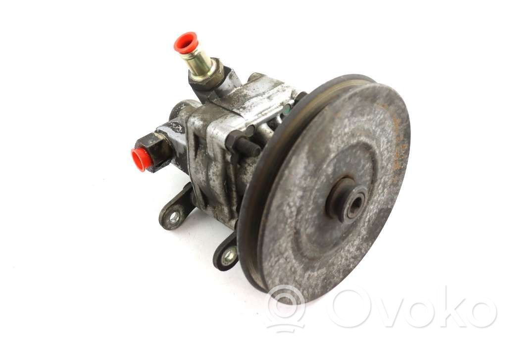 Volvo 740 Ohjaustehostimen pumppu 