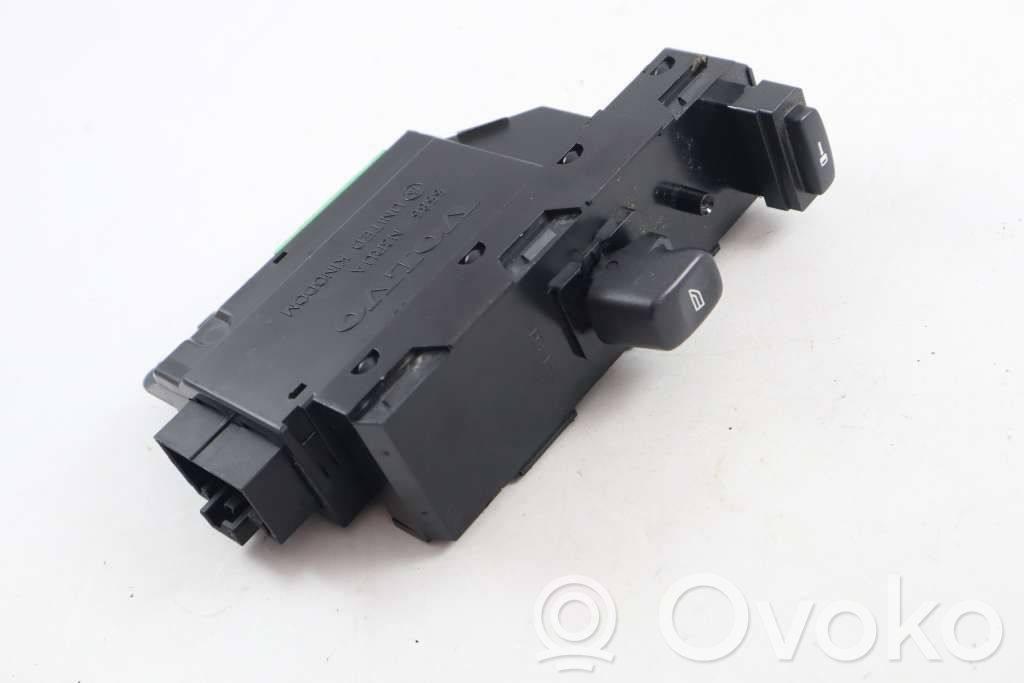 Electric window control switch   31334467,30739981