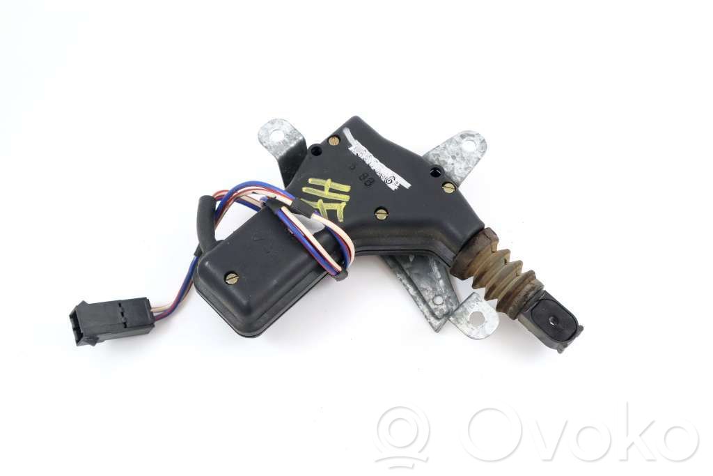 Volvo 740 Motor de bloqueo de puertas 