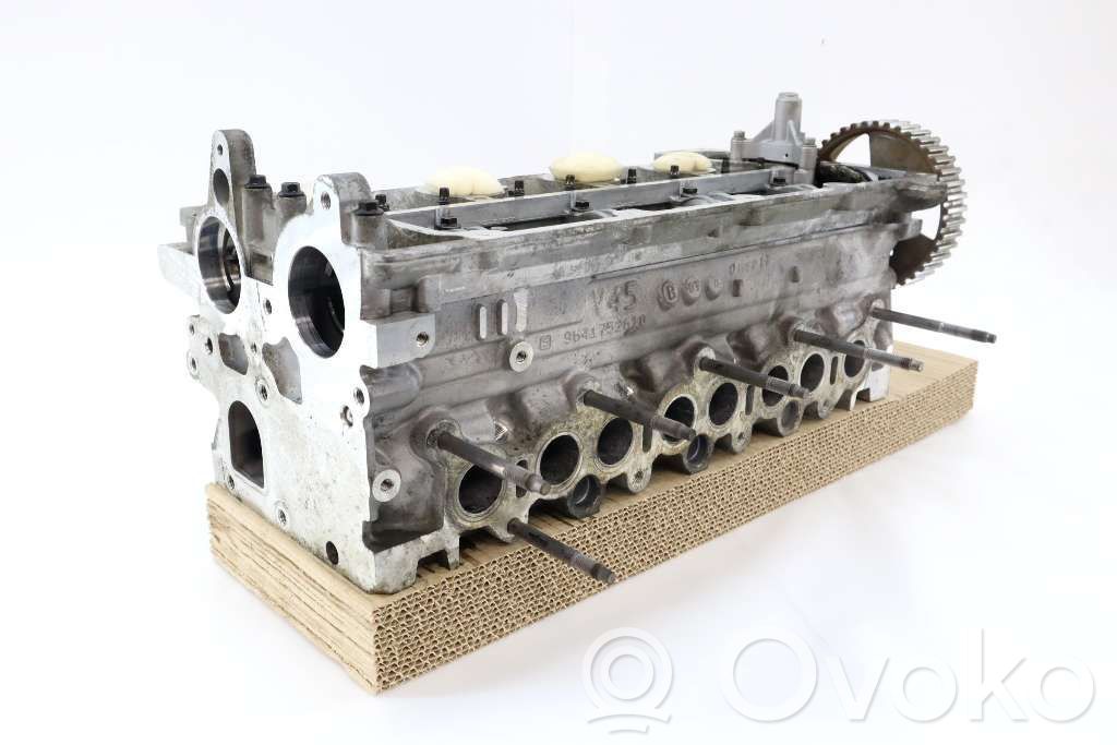 Volvo V70 Engine head 