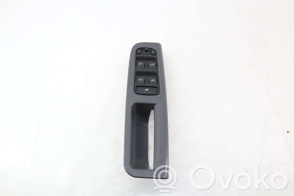 Volvo V50 Electric window control switch 