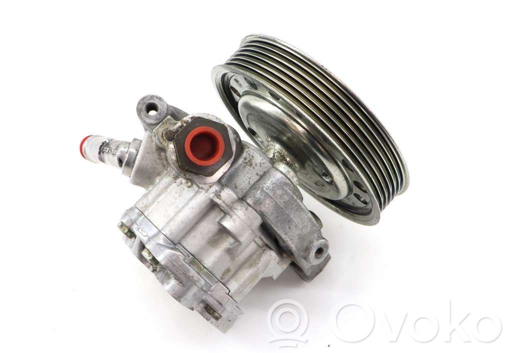 Volvo S80 Ohjaustehostimen pumppu 