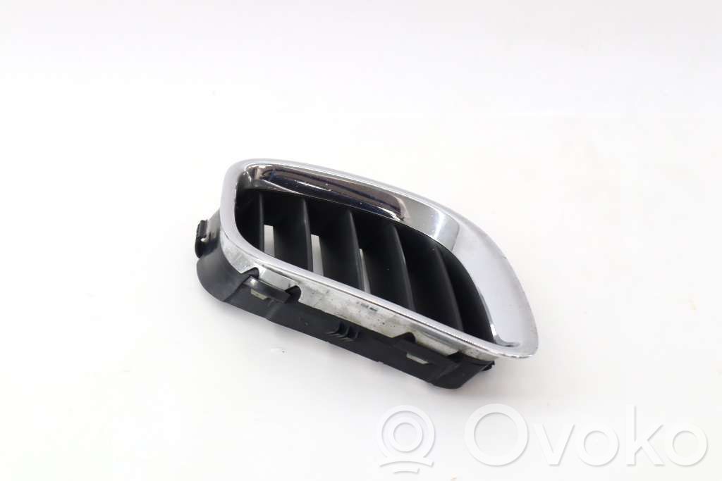 Saab 9-5 Front bumper lower grill 