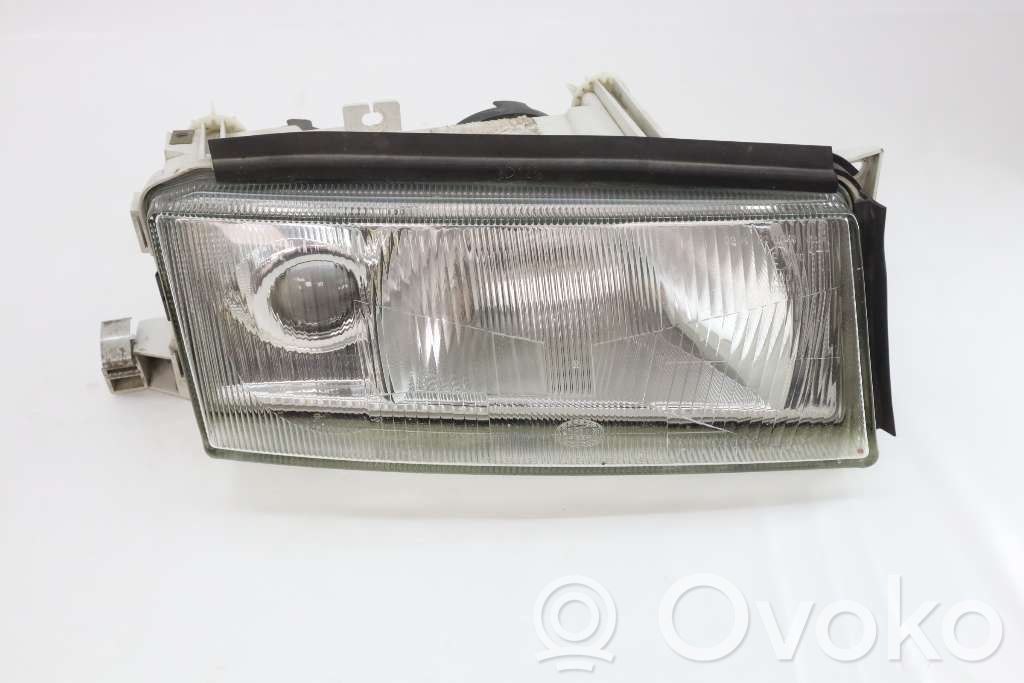 Skoda Octavia Mk1 (1U) Lampa przednia 