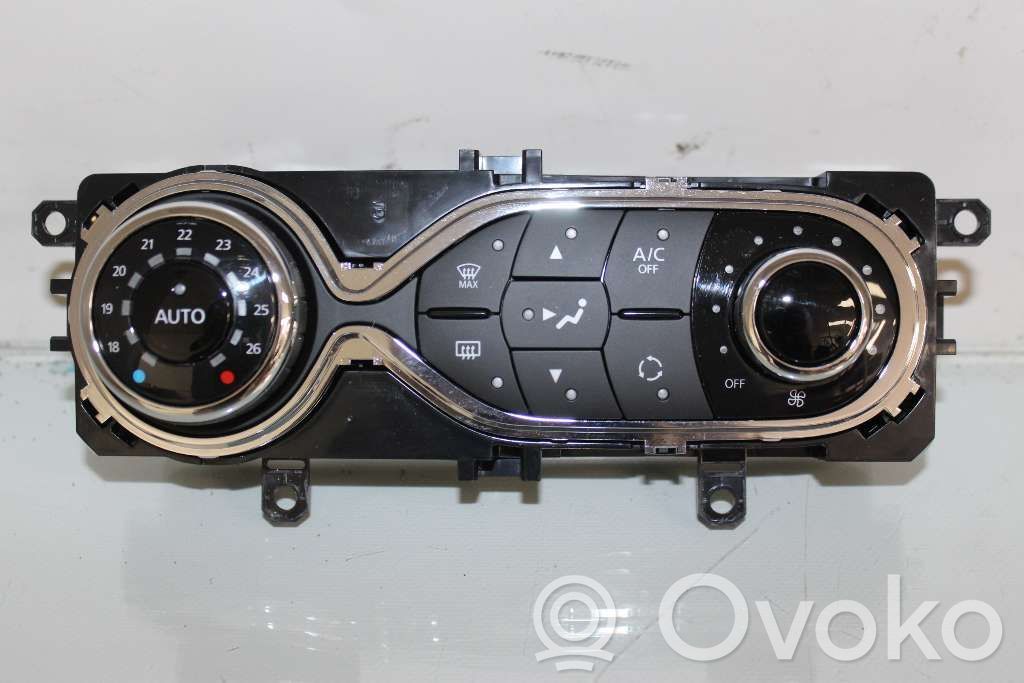Renault Captur Climate control unit 