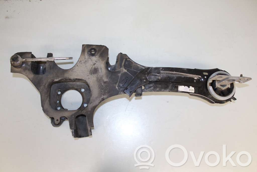Volvo V60 Brazo de suspensión trasero 
