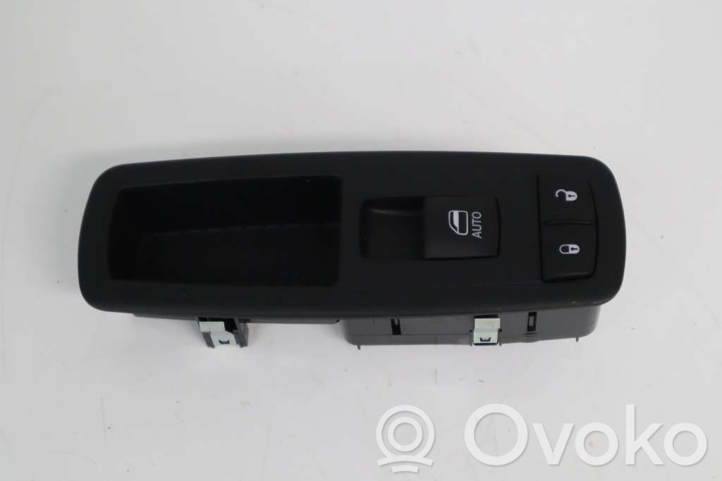 Electric window control switch   68275823AB,68275823AB