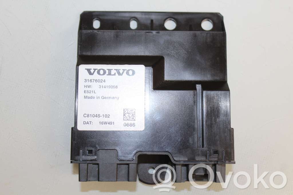 Volvo S90, V90 Tailgate/trunk control unit/module 