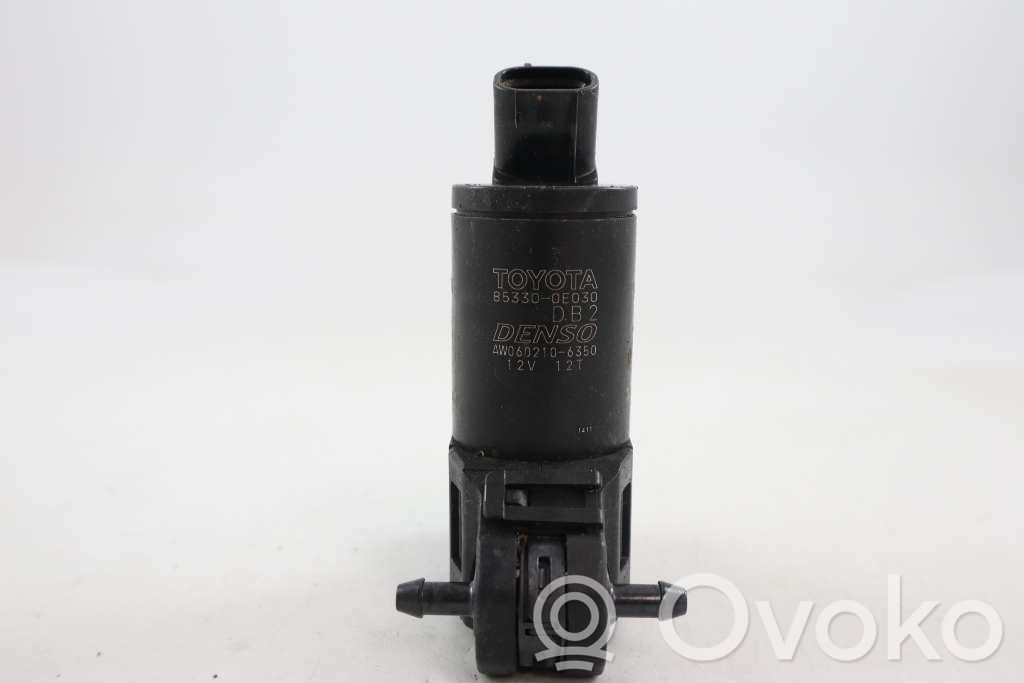 Toyota Prius (XW50) Windscreen/windshield washer pump 