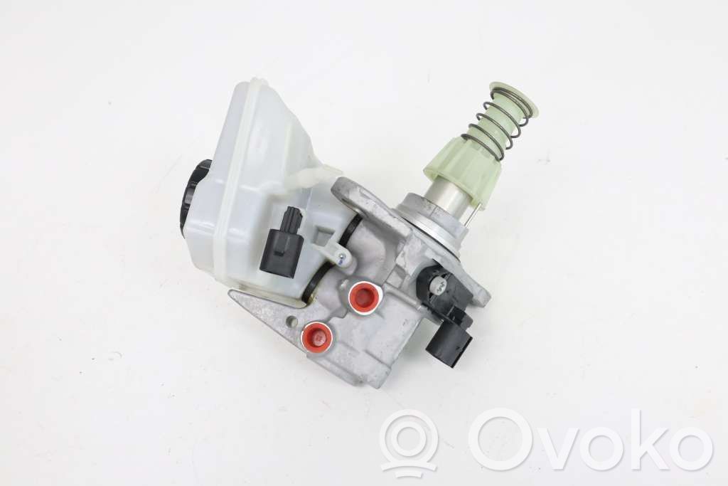 Audi A4 S4 B9 Główny cylinder hamulca 