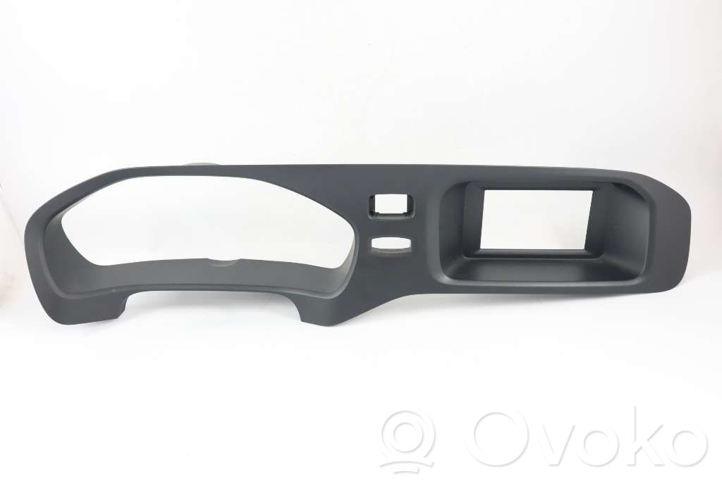 Volvo V40 Dashboard trim 