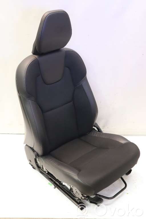 Kuljettajan istuin   R300