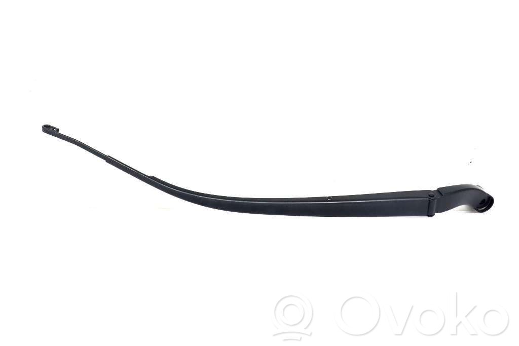 Mazda 3 III Front wiper blade arm 