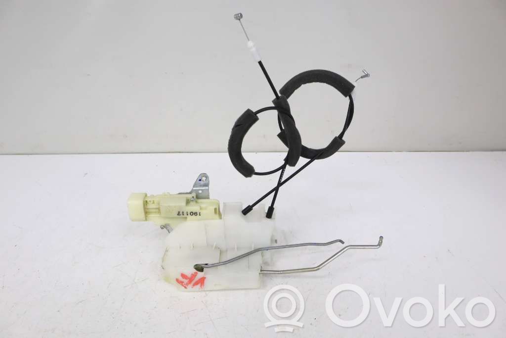 Isuzu D-Max Front door lock 