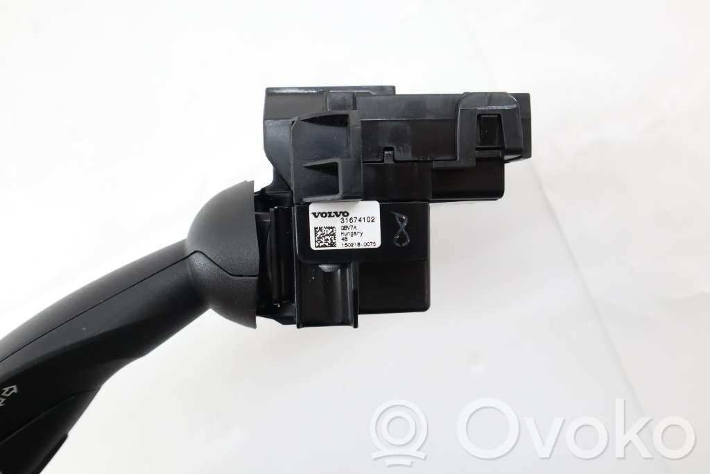 Volvo S90, V90 Palanca de intermitentes 