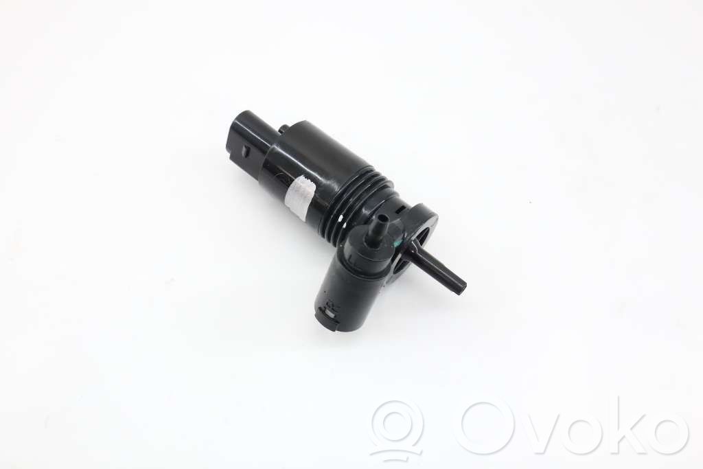 Jeep Grand Cherokee Windscreen/windshield washer pump 