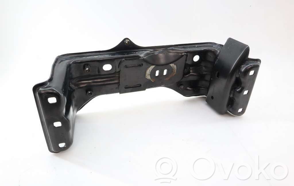 Jeep Grand Cherokee Gearbox mounting bracket 
