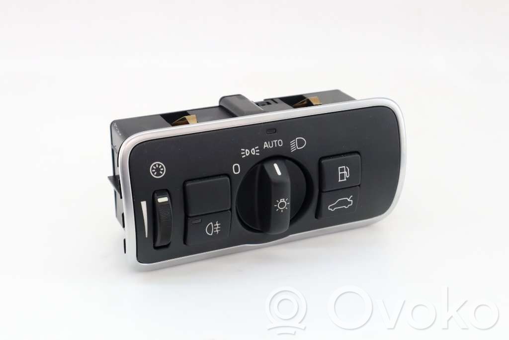 Light switch   31443839,30739448