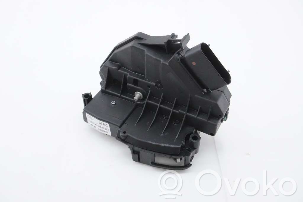 Ford Transit Courier Takaoven lukko 