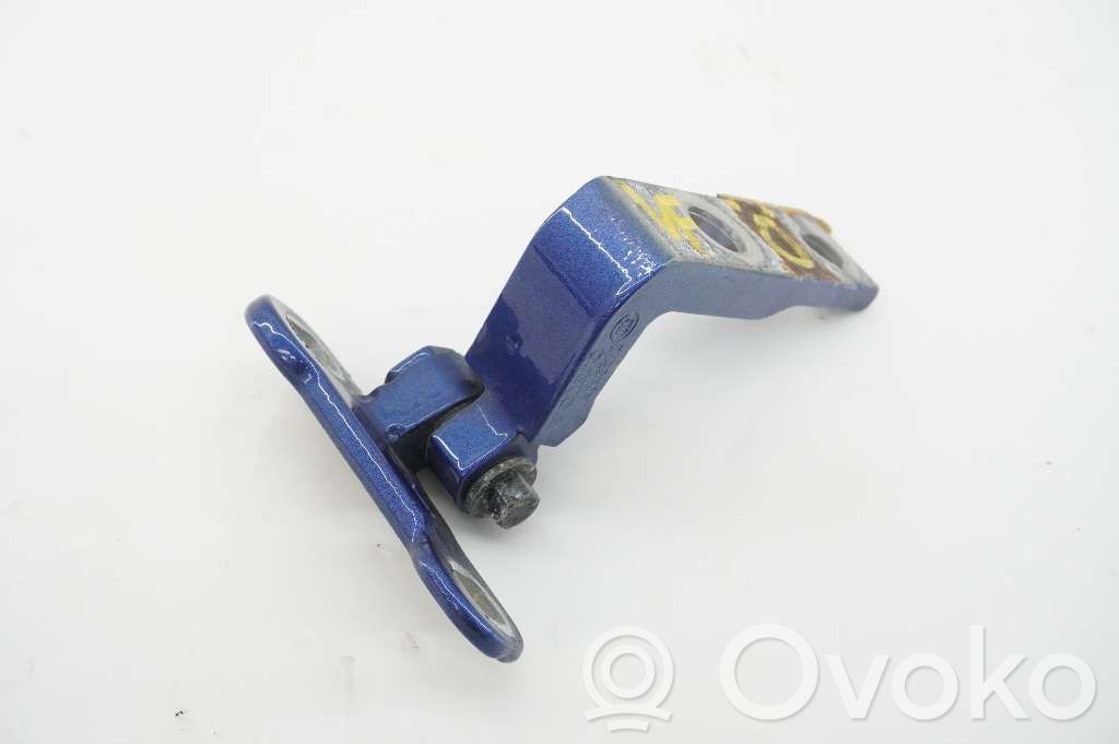 Volvo XC90 Front door upper hinge 