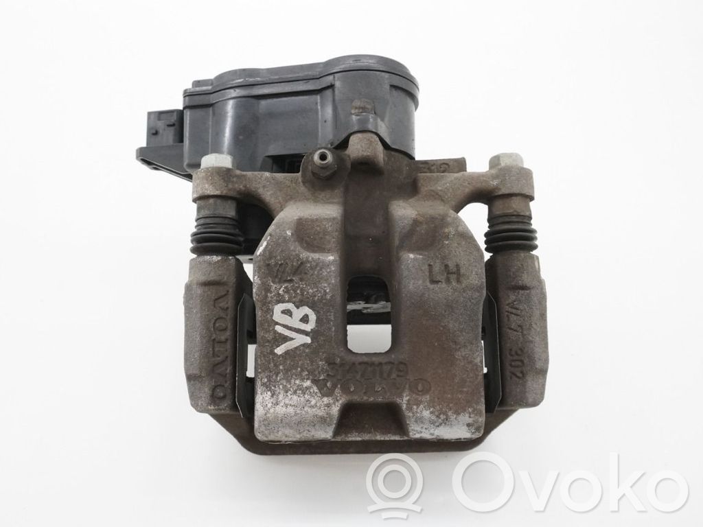 Volvo XC40 Takajarrusatula 
