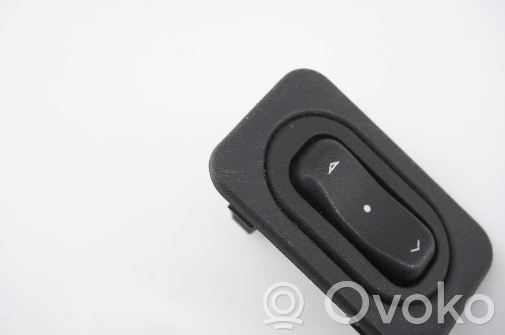 Opel Combo C Interruptor del elevalunas eléctrico 