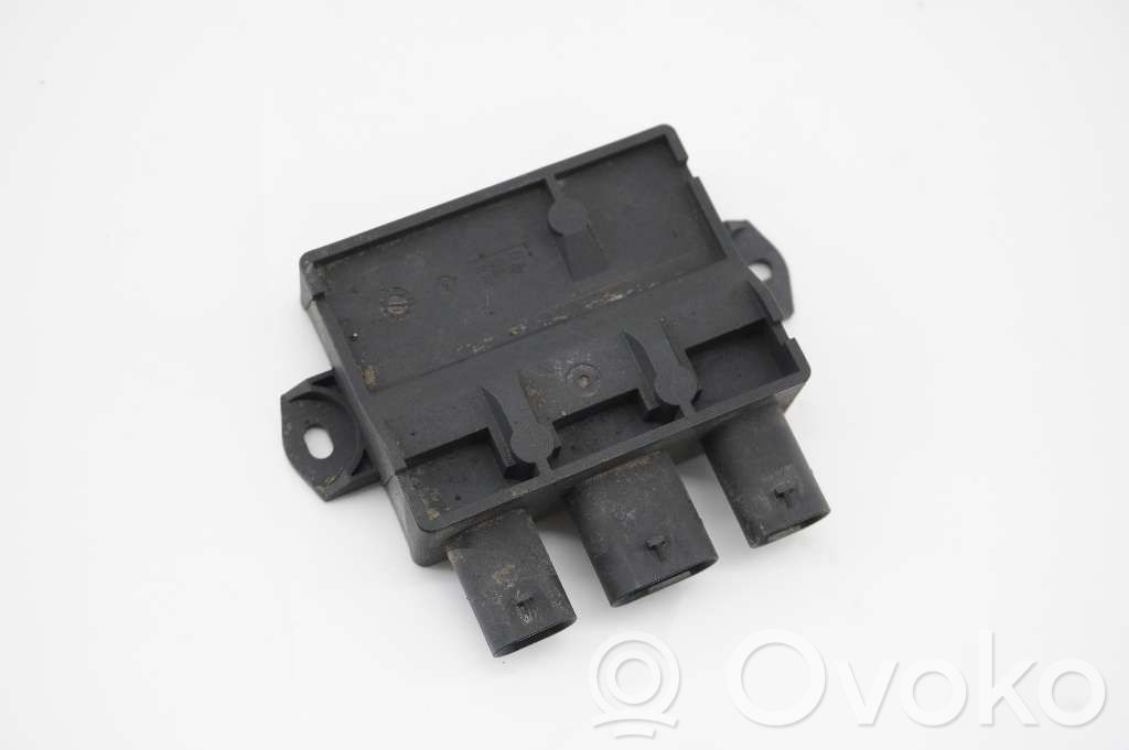 Volvo XC40 Tailgate/trunk control unit/module 
