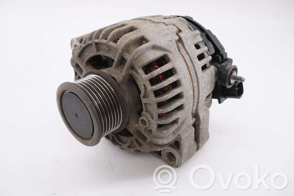 Toyota Hilux (AN10, AN20, AN30) Alternator 