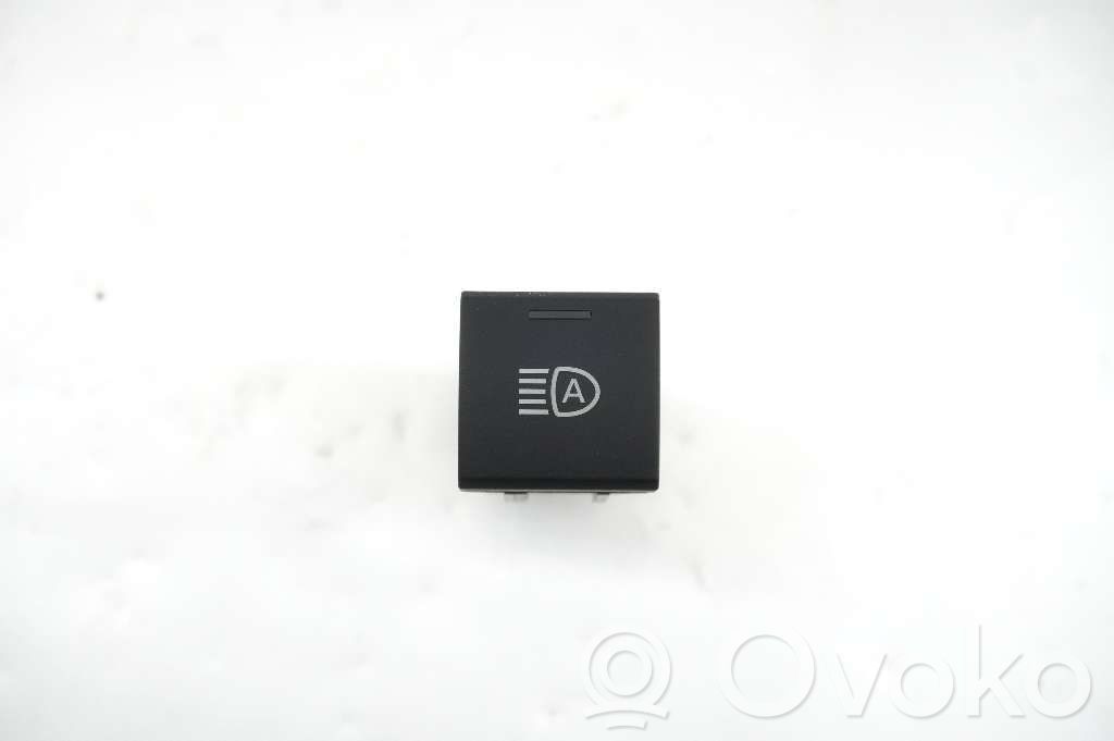 Toyota Corolla Cross Interruptor de luz 