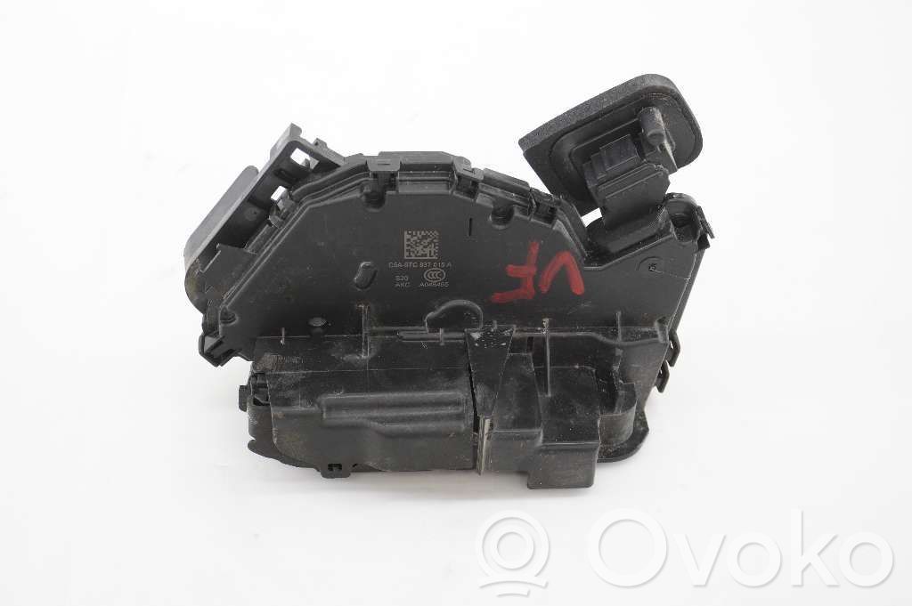 Volkswagen Caddy Front door lock 
