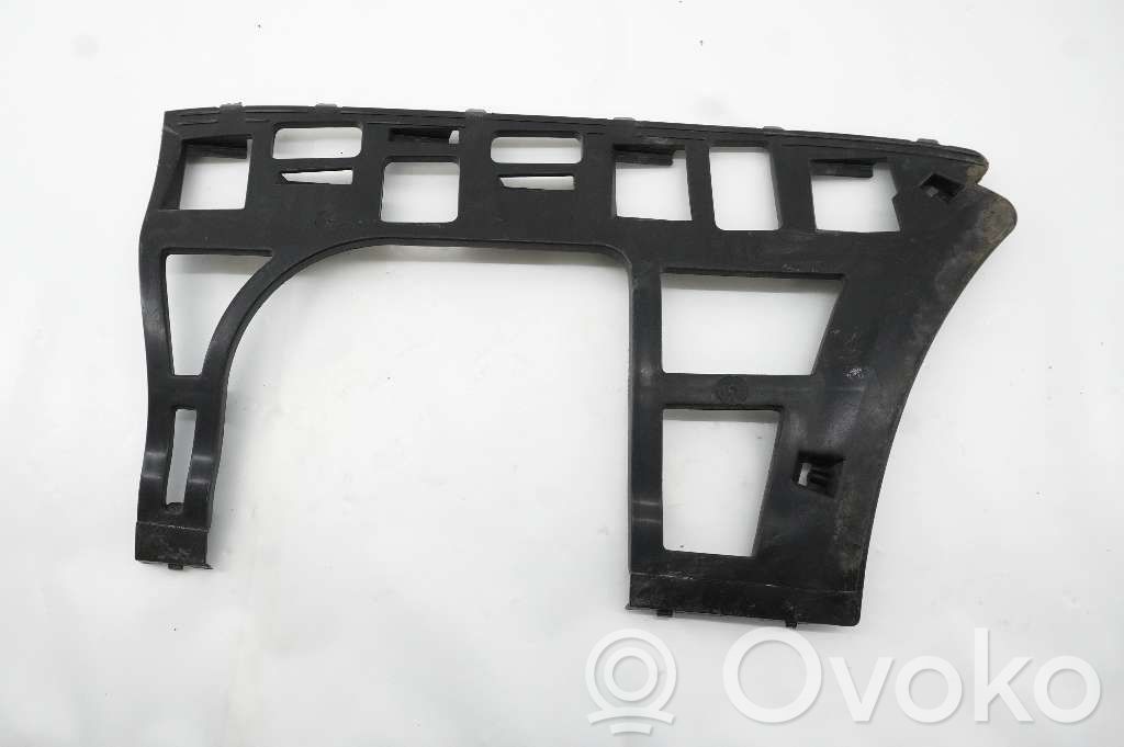 Volkswagen Golf VI Soporte de montaje del parachoques trasero 