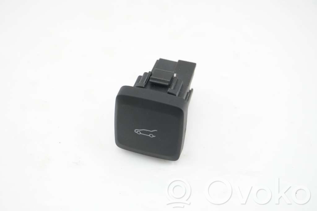 Ford Mondeo MK V Tailgate/boot open switch button 