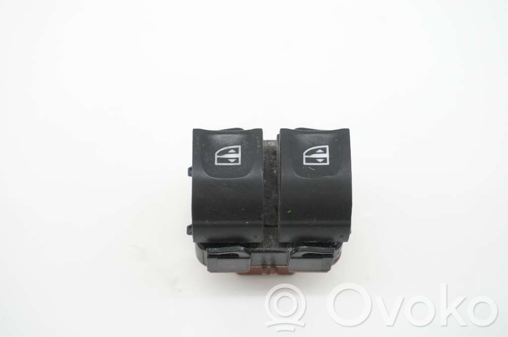 Interruptor del elevalunas eléctrico   254111342R