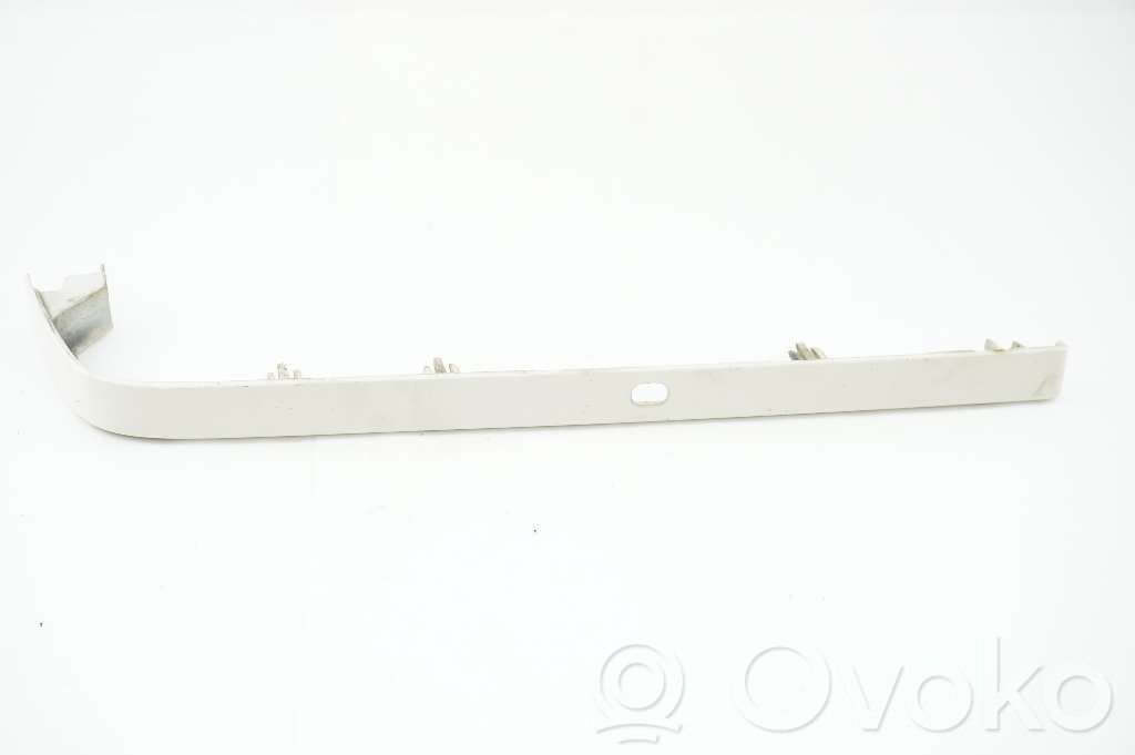 Volvo 940 Engine hood trim 