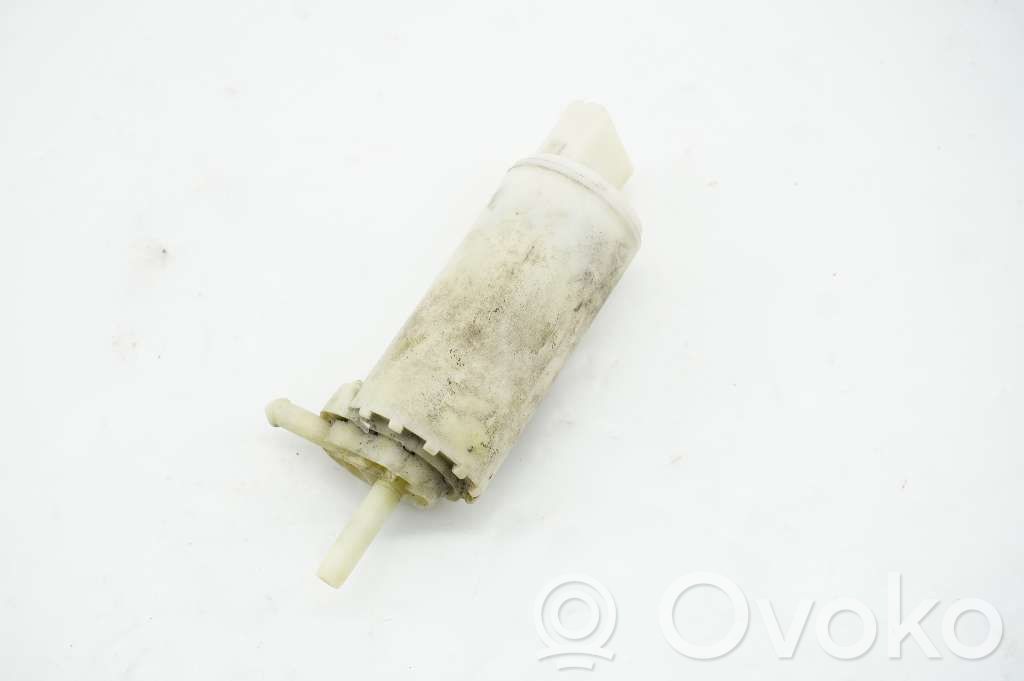 Volvo 740 Windscreen/windshield washer pump 